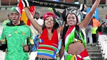 Aficionados surafricanos.