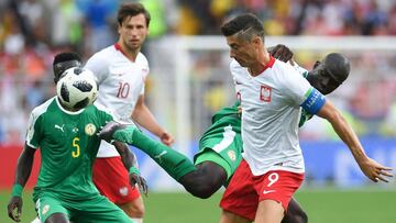 Lewandowski no la pas&oacute; bien ante Polonia por falta de ideas de su equipo en mitad de campo 