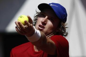 Nicolás Jarry en el duelo frente a Duilio Vallebuona.