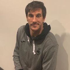 España y Dinamarca examinan
la renovación en sus planteles