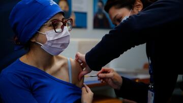 Calendario de Vacunación COVID, 16 de junio: ¿quién recibe la tercera y cuarta dosis de refuerzo?