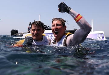 La pareja de 49er formada por Diego Botín y Florian Trittel le ha dado, el primer oro para España