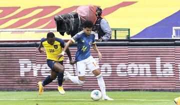 Partido de la Selección Colombia ante Ecuador en Quito.