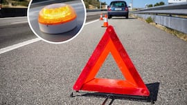 La DGT da marcha atrás con los triángulos y la baliza V-16: esta es la situación ahora