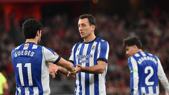 Oyarzabal y Guedes pasan revista ante el Elche