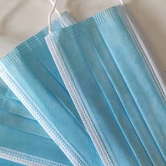 El Gobierno bajará el precio de las mascarillas