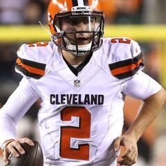 Manziel está investigado por la NFL y expulsado de un club