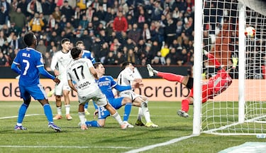 El escenario que despierta a Mastantuono