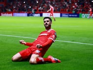 Paulinho scored a hat trick in front of his home crowd in a thrilling 4-2 finish to lead Toluca over the LA Galaxy in the first leg of the CCC quarters.