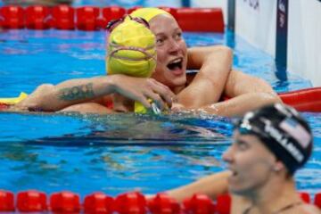 La sueca Sarah Sjostrom ganó en 100m mariposa femenino con un tiempo de 55:48 consiguiendo el récord olímpico y mundial.