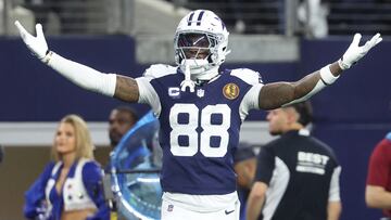 Nov 27, 2025; Arlington, Texas, USA; Dallas Cowboys wide receiver CeeDee Lamb (88) celebrates after a play against the Kansas City Chiefs during the third quarter at AT&T Stadium. Mandatory Credit: Kevin Jairaj-Imagn Images