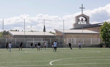 El campo de f¨²tbol del colegio Kolbe.