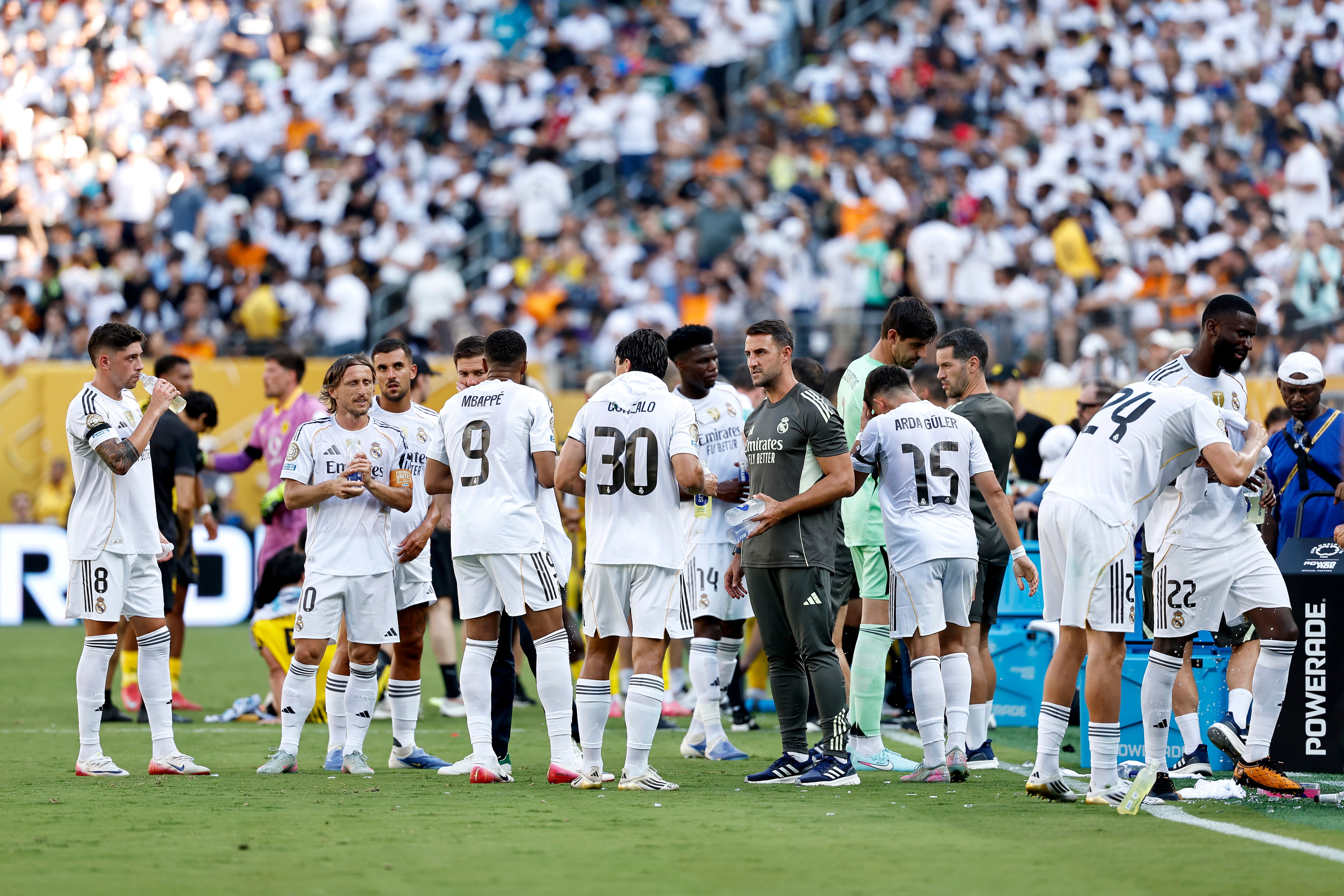 لا ليغا ترفض تأجيل مباراة ريال مدريد وأوساسونا
