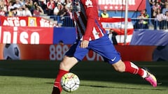 Griezmann scores for Atlético against Rayo with his first touch