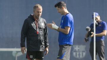 30/09/24
ENTRENAMIENTO BARCELONA
Hansi Flick
Lewandowski