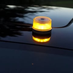 Estas son las balizas V16 que sí cumplen la normativa de la DGT (y son de Amazon)