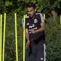 Harán estudios a Reyes: peligra su presencia en el Mundial