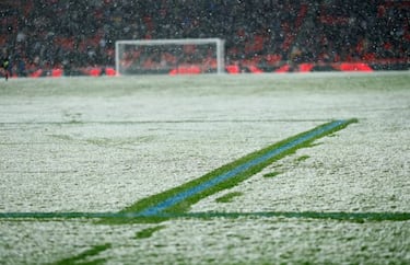 El Arsenal-City se jugó con las líneas pintadas de azul