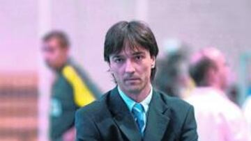 Imanol Arregui, técnico de MRA.