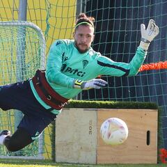 Conan Ledesma: “No creo ser un peso pesado en el vestuario”