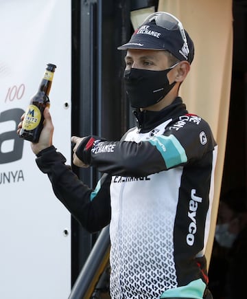 Esteban Chaves mandó en la etapa reina de la Volta a Catalunya y consiguió su primera victoria en 2021