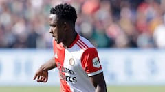 ROTTERDAM, NETHERLANDS - MAY 8: Luis Sinisterra of Feyenoord  during the Dutch Eredivisie  match between Feyenoord v PSV at the Stadium Feijenoord on May 8, 2022 in Rotterdam Netherlands (Photo by Pim Waslander/Soccrates/Getty Images)