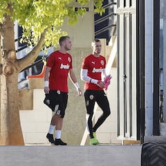 Valencia: Cillessen y Jaume ponen en un aprieto a Celades