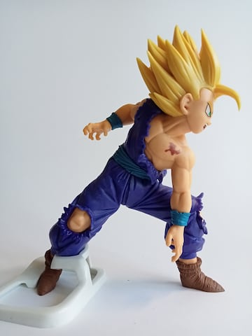 Figuras de Gohan vs C¨¦lula de 'Dragon Ball Z' por Banpresto