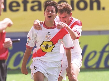 Míchel Sánchez en la celebración de un gol.