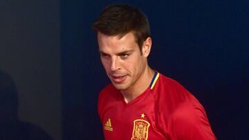 El Barcelona se pone en contacto con César Azpilicueta