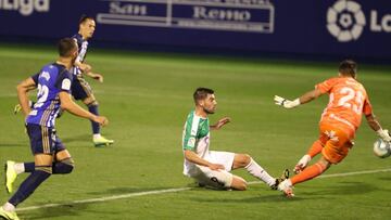 24/06/20  PARTIDO SEGUNDA DIVISON COVID19 CORONAVIRUS 
 PONFERRADINA - RACING DE SANTANDER
 jon ander perez