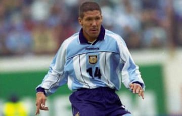 Diego Simeone llegó a los 105 partidos en Argentina.