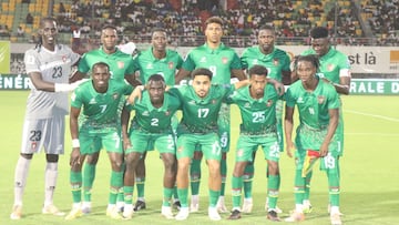 Alassan, con el dorsal 25, en el once de Guinea-Bissau.