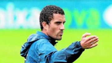 <b>ENFADADO. </b>Arthuro mostró su desencanto por cómo se ha tratado su exclusión de un entrenamiento.