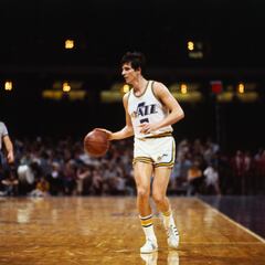 Pistol Pete Maravich’s NCAA scoring record could fall