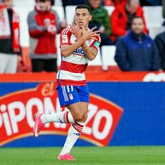 Uzuni, compromiso y goles al servicio del Granada