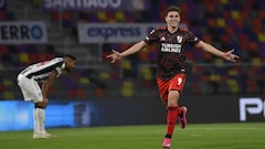 River, con sufrimiento, ganó en Santiago y sigue como escolta
