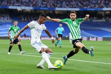 Rodrygo y Álex Moreno.