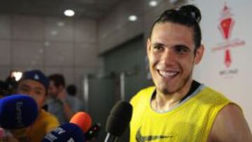 Cavani: “Di María es fantástico y sería bienvenido si llegara”