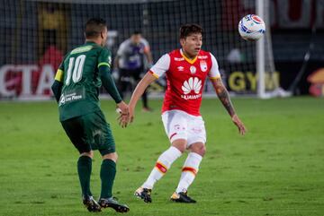 Partido táctico en El Campín. La Equidad se mantiene sólido en el grupo de los ocho, mientras que el equipo dirigido por Gregorio Pérez ratifica su liderato en un partido que tuvo que pelear con 10 jugadores todo el segundo tiempo.