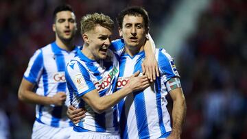 MIRANDA DE EBRO, SPAIN - MARCH 04: Mikel Oyarzabal of Real Sociedad celebrates with his teammate Martin Odegaard of Real Sociedad after scoring the opening goal during the Copa del Rey semifinal 2nd leg match between Mirandes and Real Sociedad at Estadio