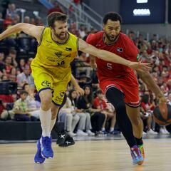 Remontada del Granada para salvarse