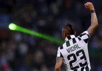 Vidal: 4 scudettos. Arturo Vidal acaba de lograr su cuarto título de Serie A consecutivo en la Juventus. (2011-12, 2012-13,  2013-14, 2014-15)