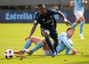 Vinicius in action for Castilla against Celta Vigo