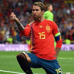 Sergio Ramos 'recupera' sus tatuajes para celebrar que será el español con más partidos