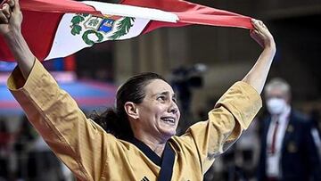 Hübner se baña en oro