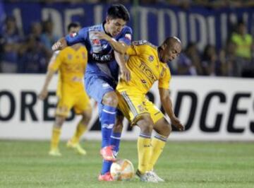 Emelec ganó con gol de Bolaños.