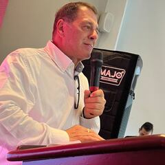 Tulio Gómez explota con el árbitro y el VAR: “¡Culpables!”