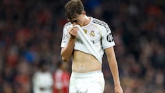 Huijsen paga la novatada