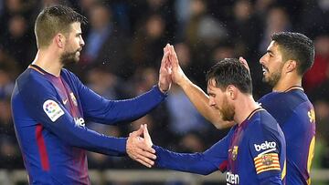 Leo Messi, Luis Su&aacute;rez y Gerard Piqu&eacute;, durante un partido del Barcelona.